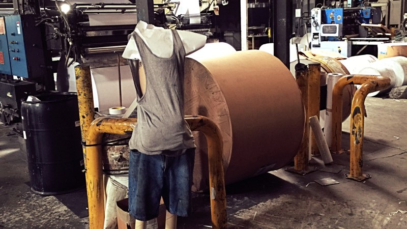 Standing Alone | Street Photography |&nbsp;Coffeepuss