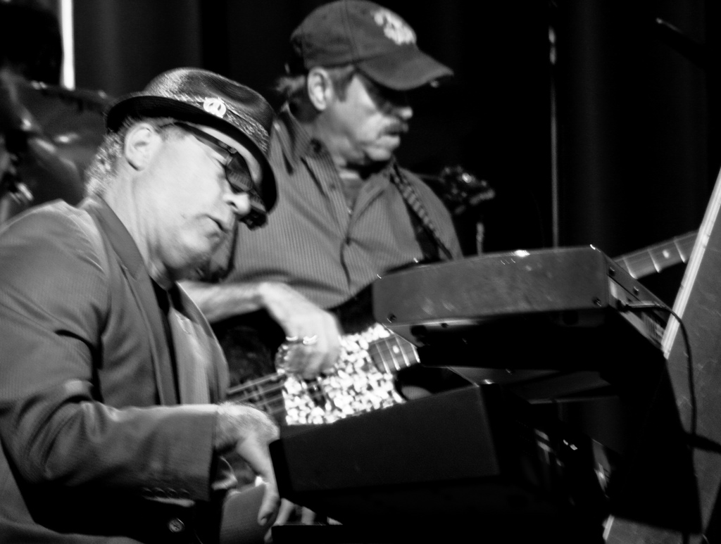 3030248211_12911bccff_b