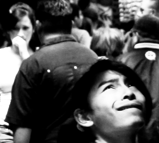 girl-and-the-light_2532562734_o-copy